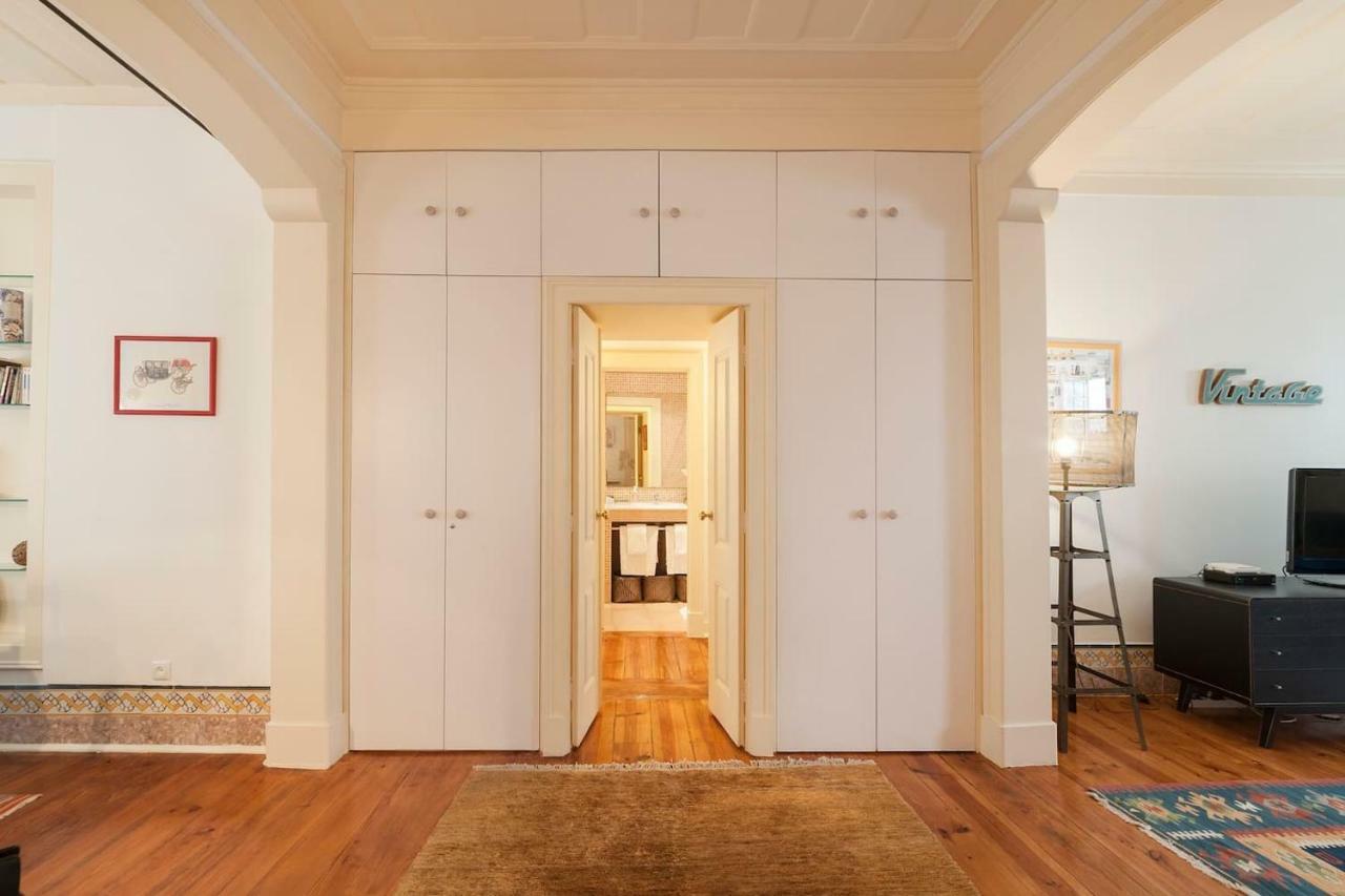 2 Bedroom Apartment With Patio Next To Avenida Da Liberdade Lisboa Екстериор снимка